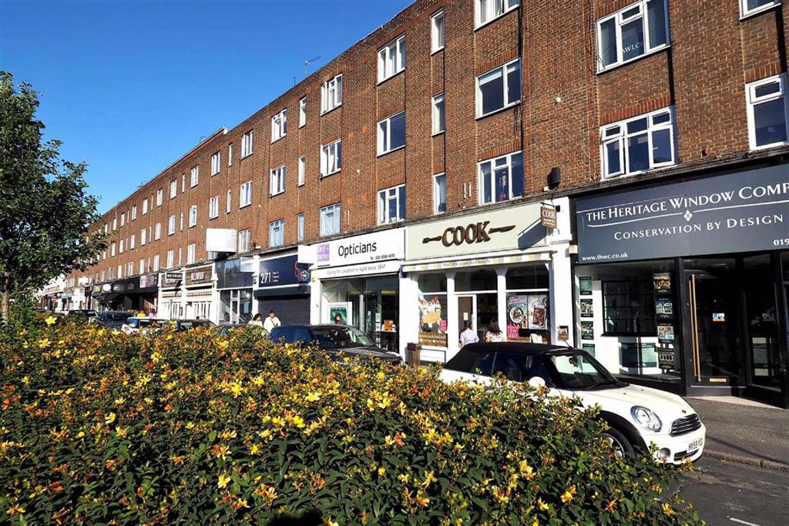 Brooklyn Court, Loughton, Essex - Spencer Munson Property Services